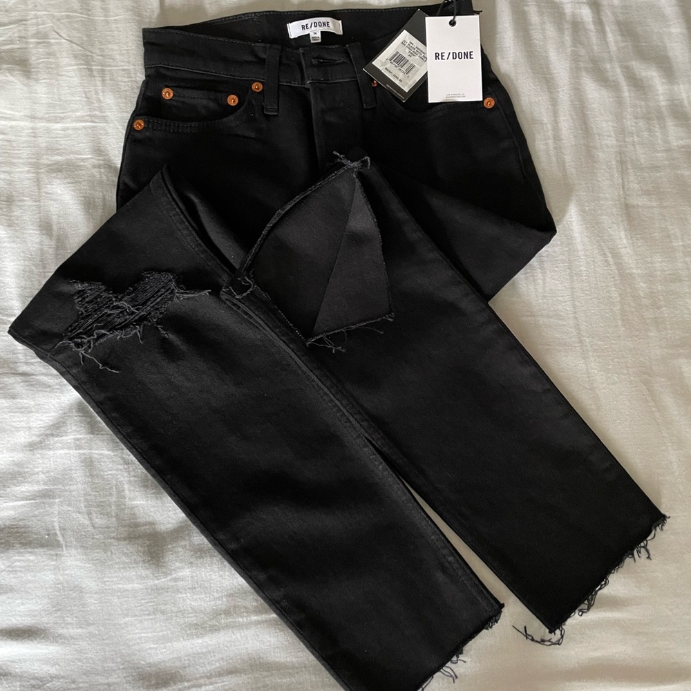 NWT Re/Done black High-Rise Distressed Ankle Crop Jeans with frayed hem, size 24